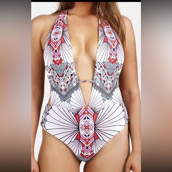 CUPSHE Women's One Piece Swimsuit Size Small Plunge Neck Tie Bathing Suit NWT - Picture 1 of 6